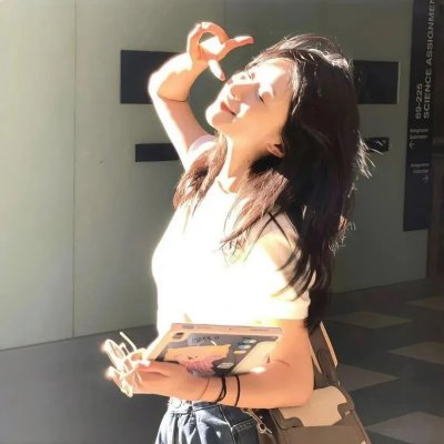 灰姑娘的手机情缘高清封面
